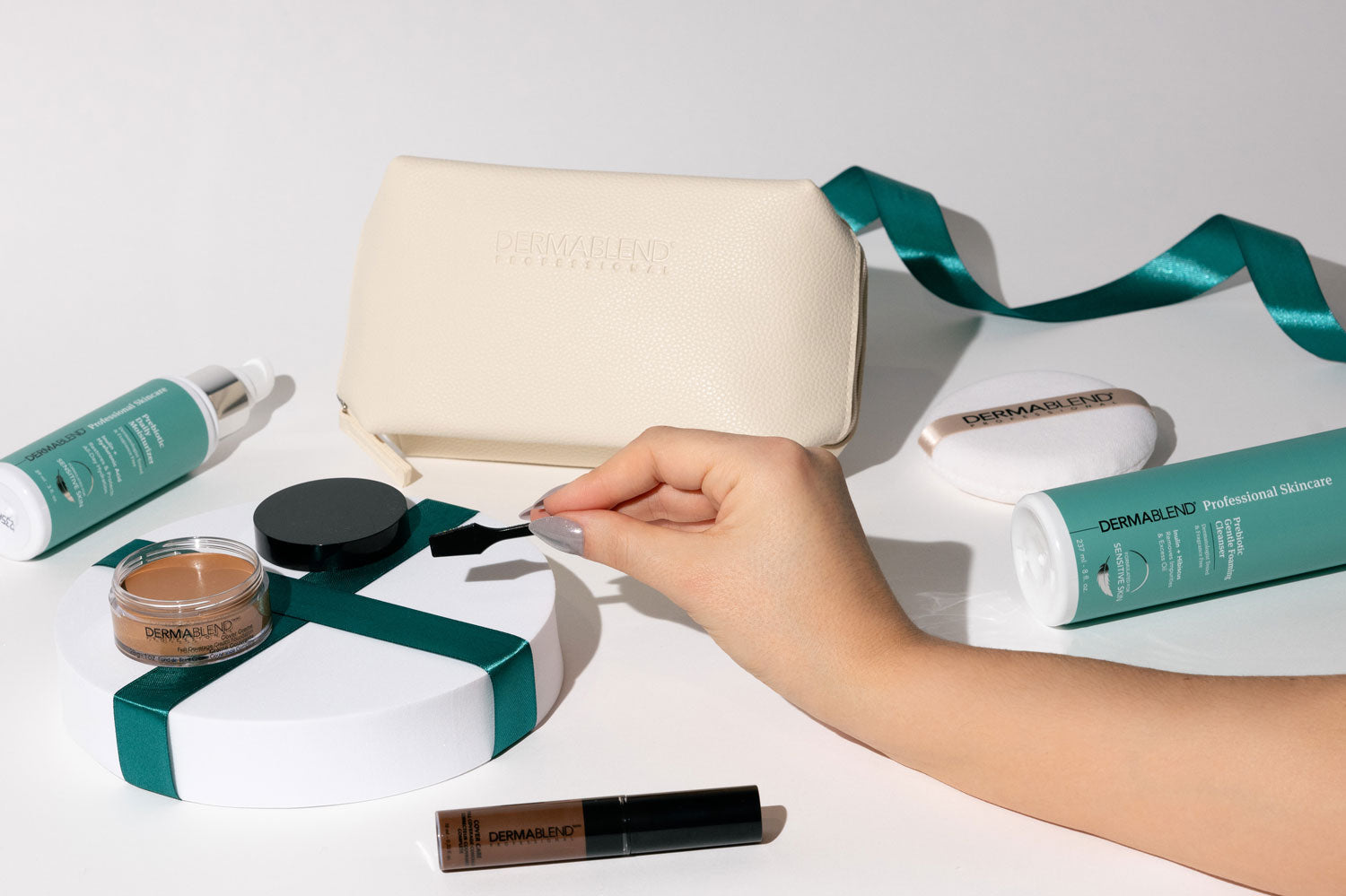 GIFTS UNDER $25
