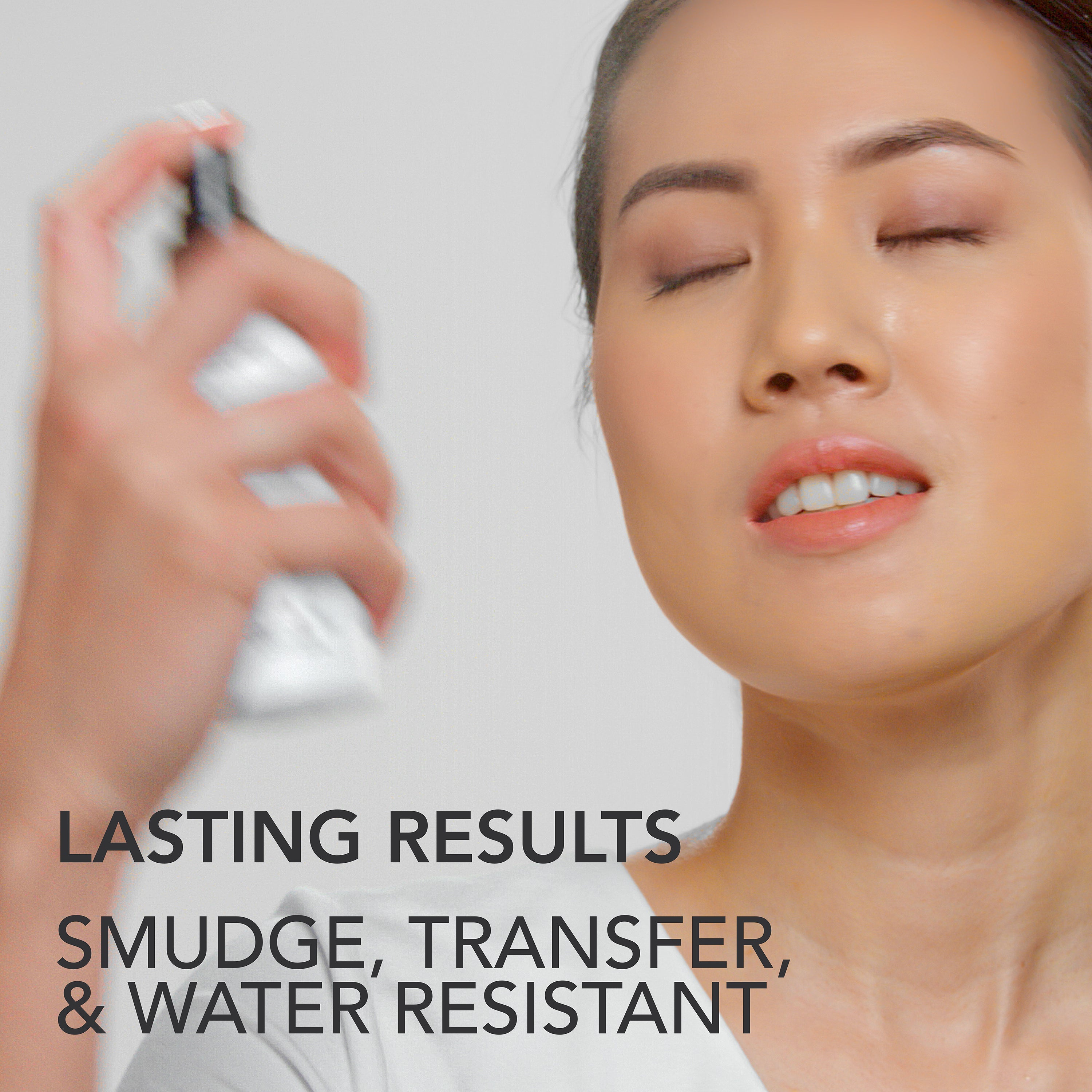 Lock and Last™ Water-Resistant Setting Spray